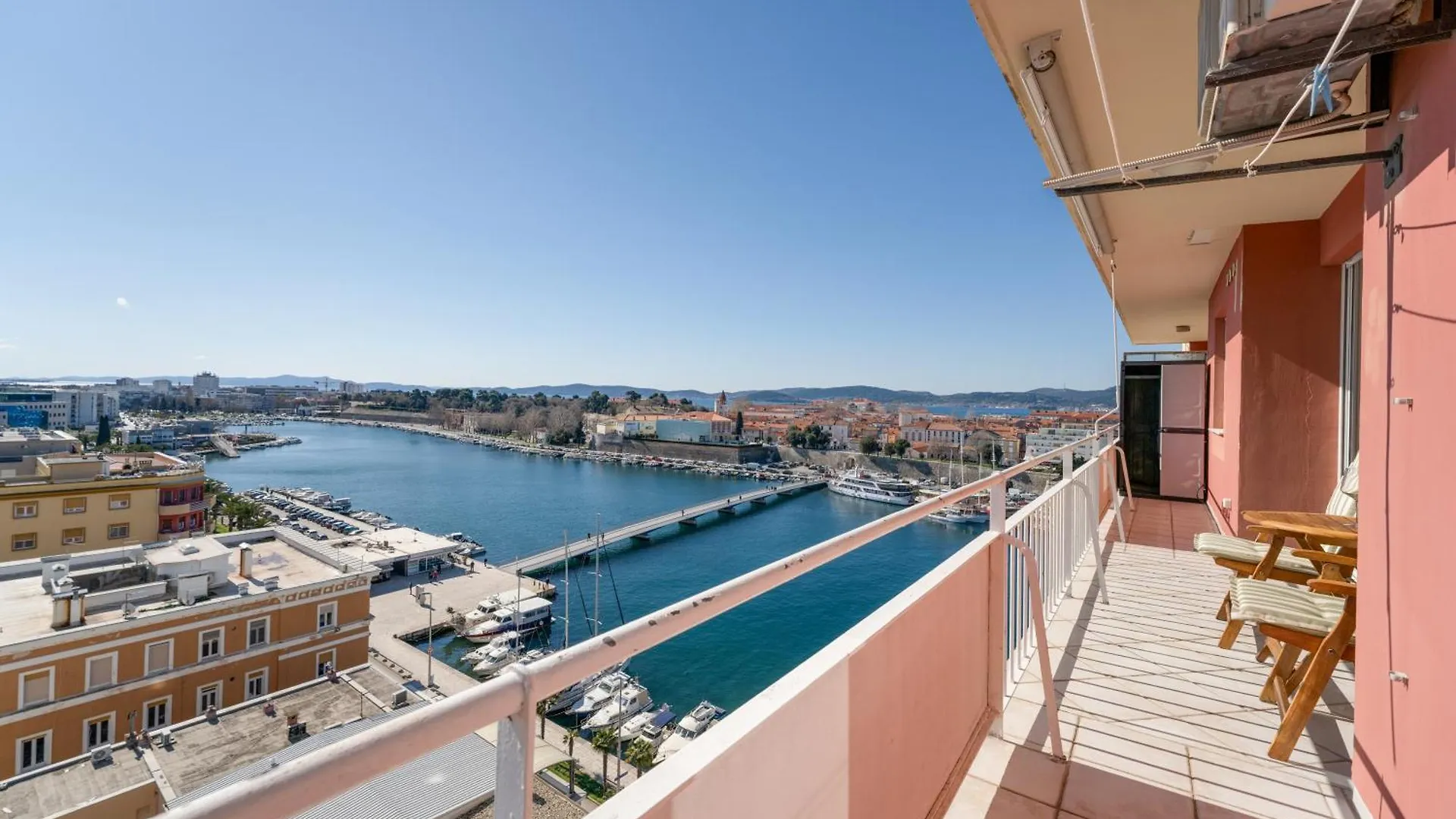 To-Do Bridge Center Sea View Lejlighed Zadar